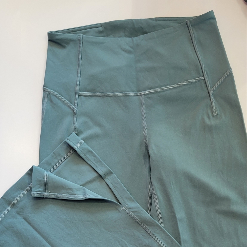 lululemon Groove pant split hem